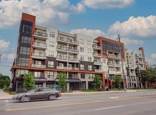 320 Plains Rd E #414, Burlington, ON L7T0C1