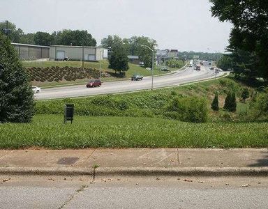 745 Summit St SW, Gainesville, GA, 30501