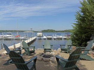 28025 Boulder Bridge Dr, Shorewood, MN 55331