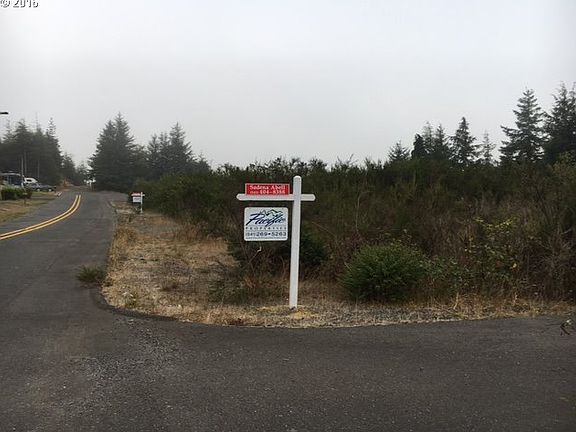 3rd image of 91552 Grinnell Ln