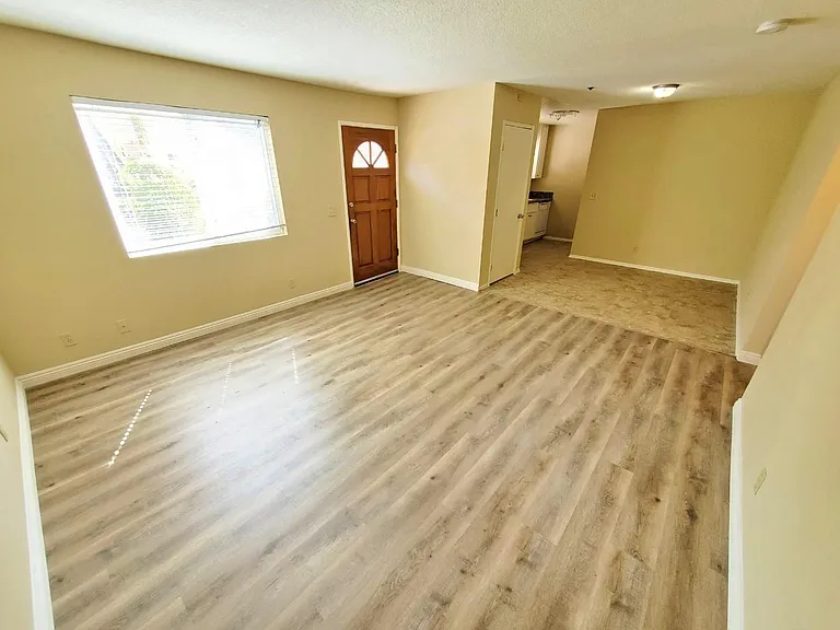 729 S Knott Ave #219 — Photo 2