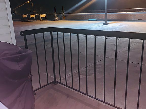 5th image of 6500 Woodlake Dr APT 105