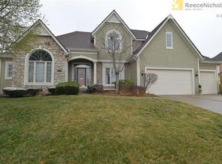 12805 Woodson St, Overland Park, KS 66209