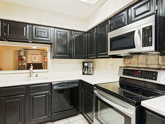 5th image of 2100 Friendly Dr APT 3014