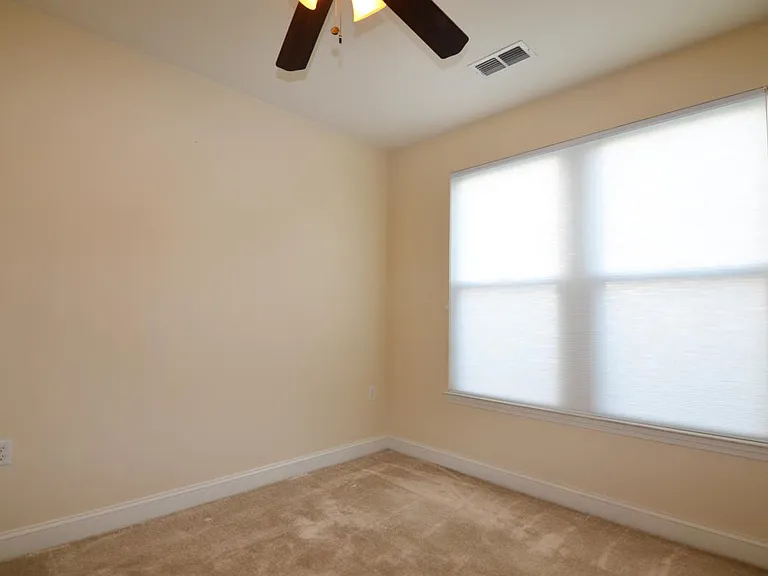 1391 Pennsylvania Ave SE #452 — Photo 15