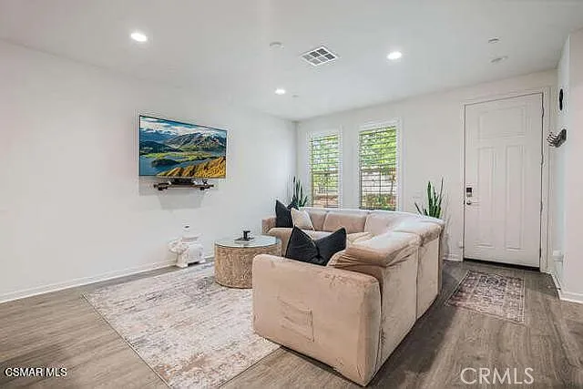 110 Red Brick Dr #5 — Photo 6