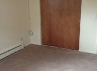 142 N Bend St APT 14, Pawtucket, RI 02860