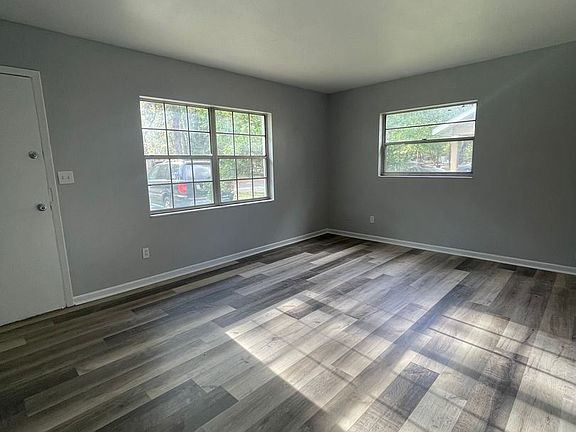 3rd image of 4133 NW 7th St