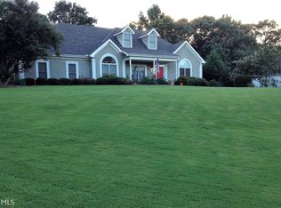 179 Hampton Shores Dr, Hampton, GA 30228