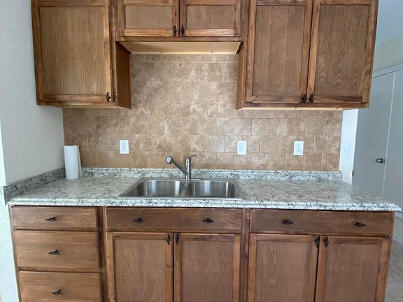 4th image of 12024 Cannon Hill Dr
