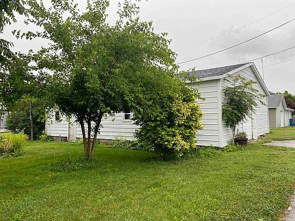 2nd image of 5807 N Sugar St