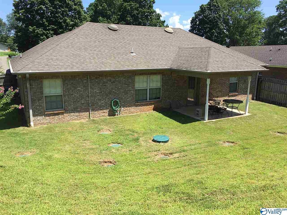 2nd image of 144 Toby Dr