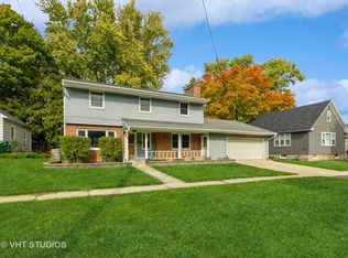 211 E Ottawa St, Sycamore, IL 60178