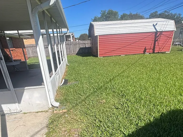 579 Dover Ln #1 — Photo 11