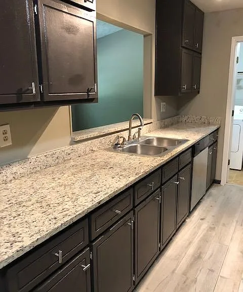 7015 Brentwood Ct #SIDE A — Photo 7