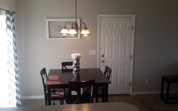 2nd image of 3202 E Sandy Dr