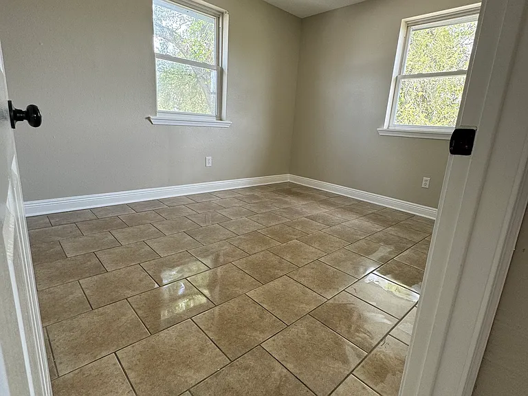 4117 Cadillac St #D — Photo 11