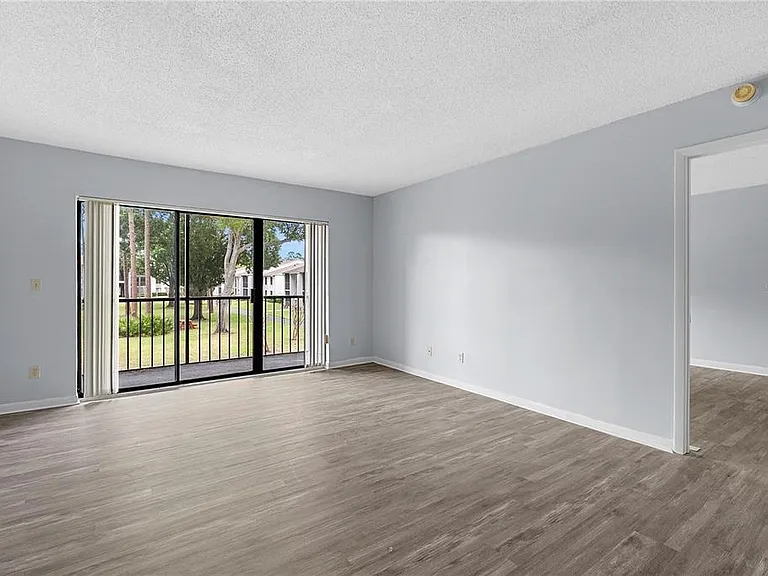 8203 Sun Spring Cir #62 — Photo 6