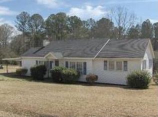 961 Welcome To Arnco Rd, Newnan, GA 30263