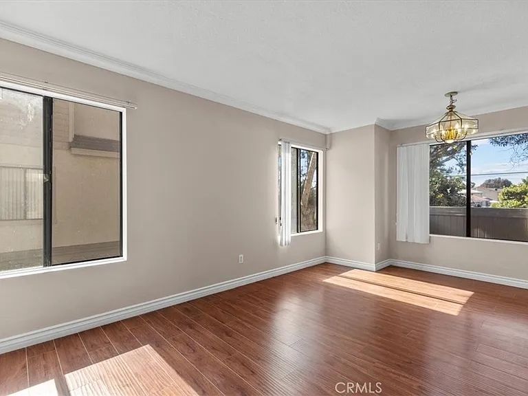 2621 Plaza Del Amo #504 — Photo 7