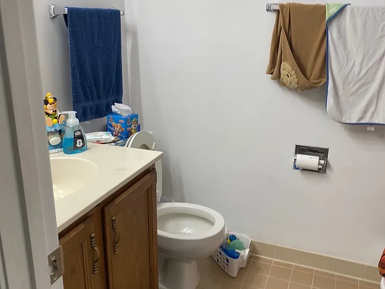 5889 Woodfield Estates Dr — Photo 43