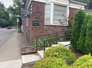 610 SE Cesar E Chavez Blvd APT 8, Portland, OR