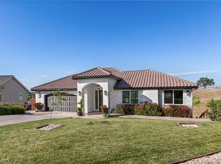 1232 Kapareil Ln, Paso Robles, CA 93446