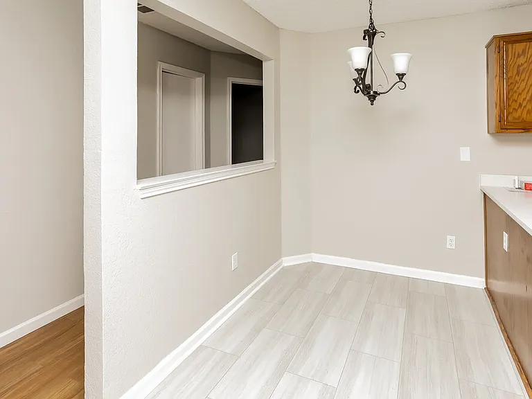 528 Blue Haze Dr — Photo 5