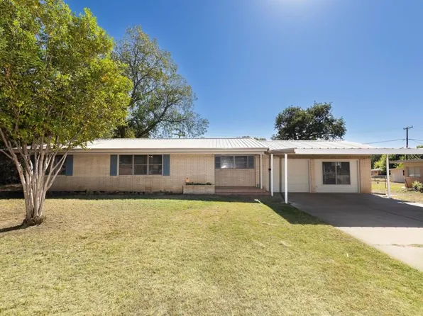 1316 Rolling Hills Dr, Graham, TX 76450