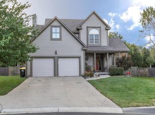 21808 W 52nd Ter, Shawnee, KS 66226