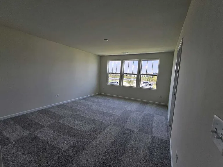 12802 S Nicholas Dr — Photo 13