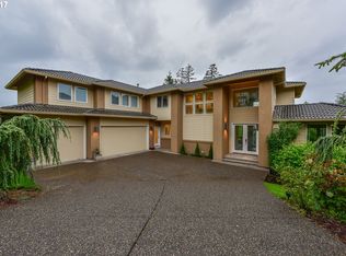 10253 SE Nicole Loop, Happy Valley, OR 97086