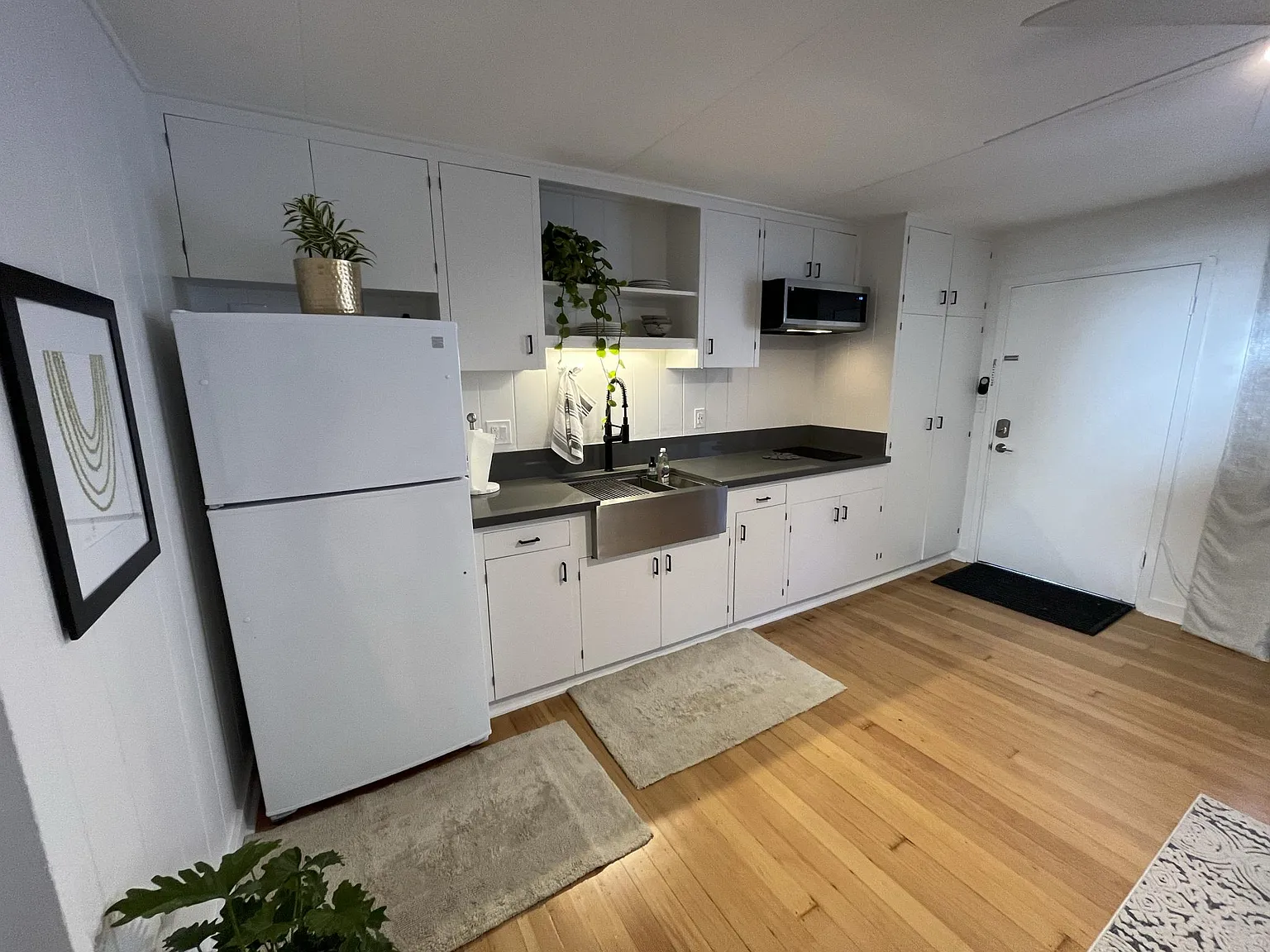 1 bed, 418 sqft, $1,800 — Photo 4