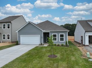 535 Cedar Brook Dr, White House, TN 37188