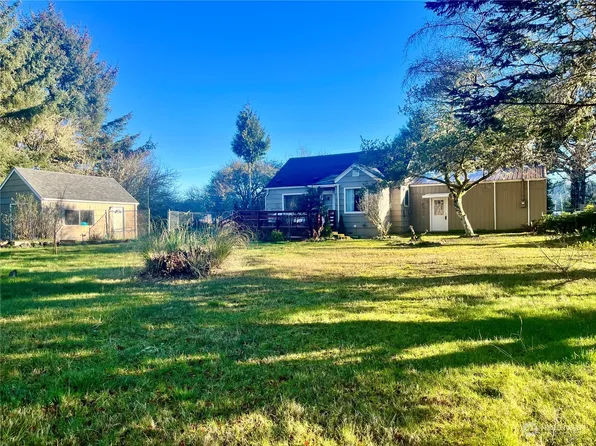 2998 Alexson Road, North Cove, WA 98547
