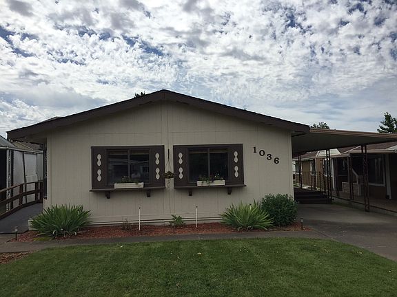 4th image of 1036 SE Dove Ln