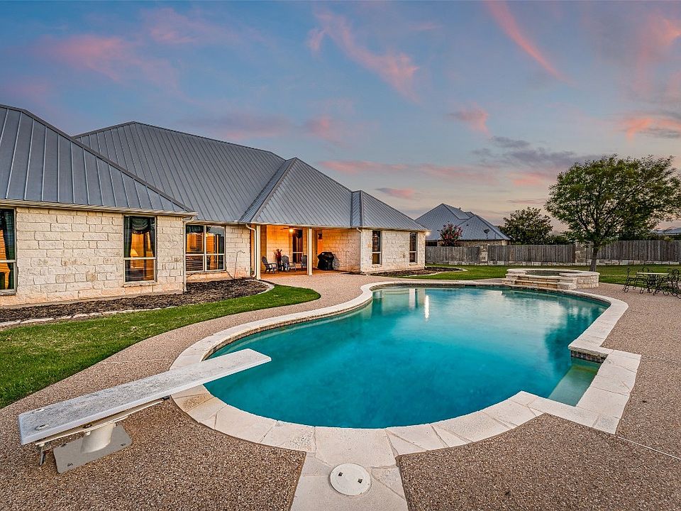 213 Haciendas Dr Weatherford, TX Zillow