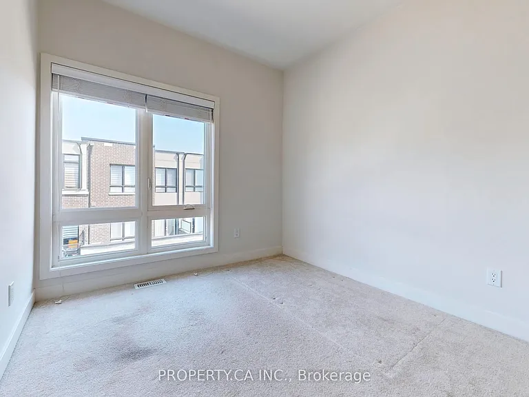 13 Mogul Rd — Photo 32