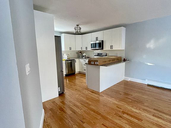 3rd image of 15 Melcher St #2A