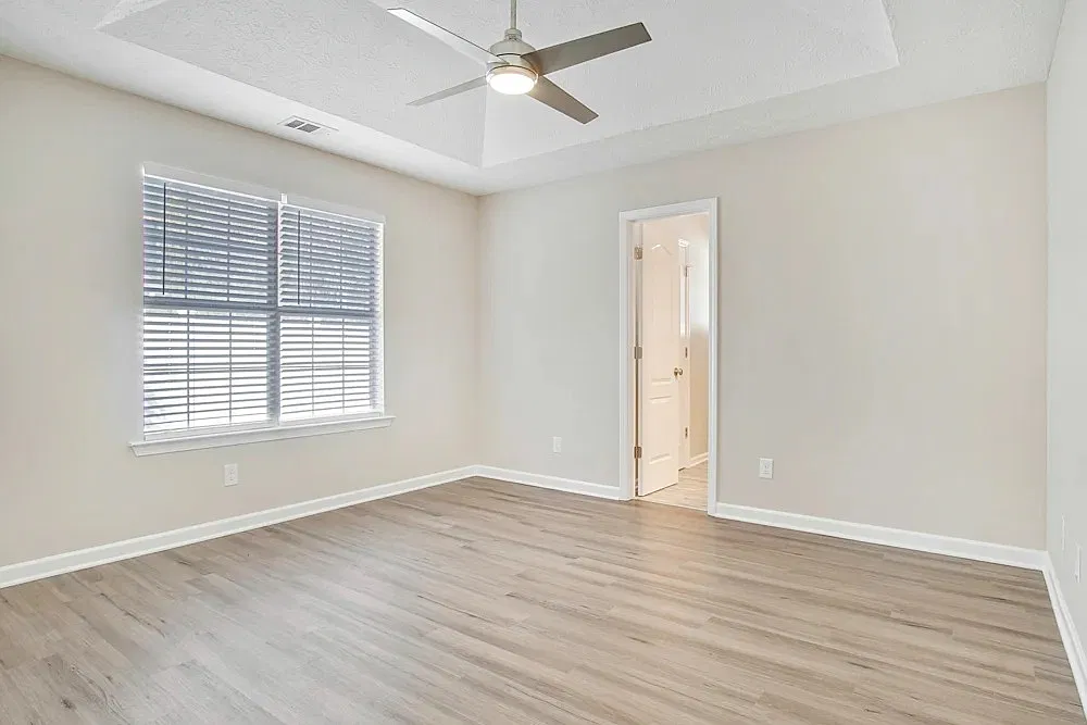 3 bed, 1250 sqft, $1,245 — Photo 4