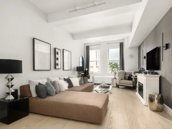 80 Chambers Street image 2 of 13