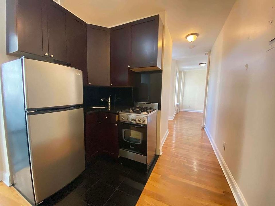 1st image of 212 Avenue B #21S