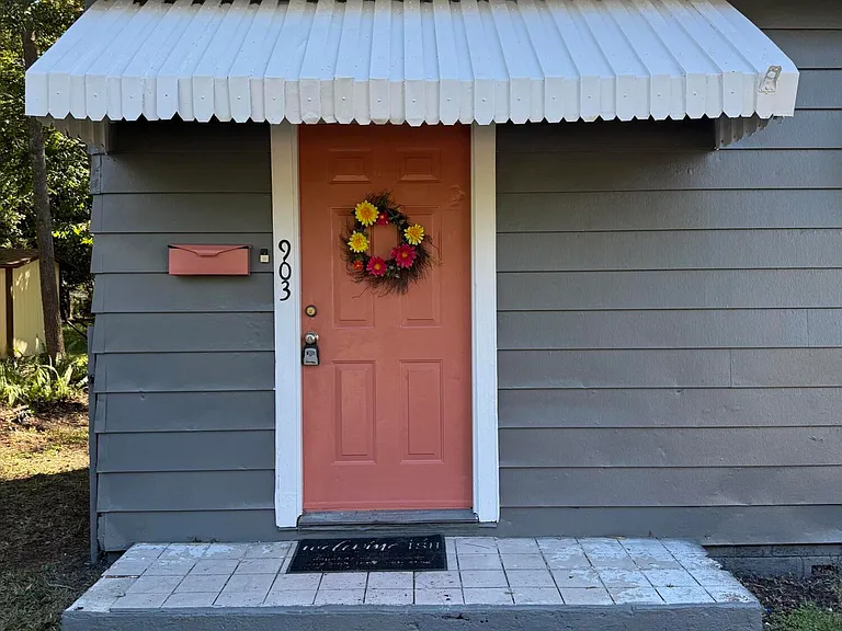 903 Melson Ave — Photo 1