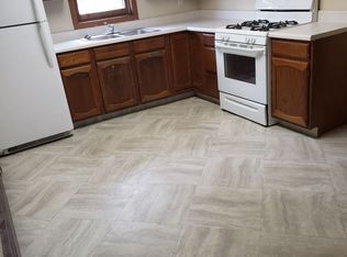 1513 3rd Ave NW APT 4, Jamestown, ND 58401