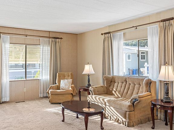 3rd image of 110 Cabana Drive