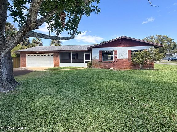 3rd image of 1211 Thomasina Dr