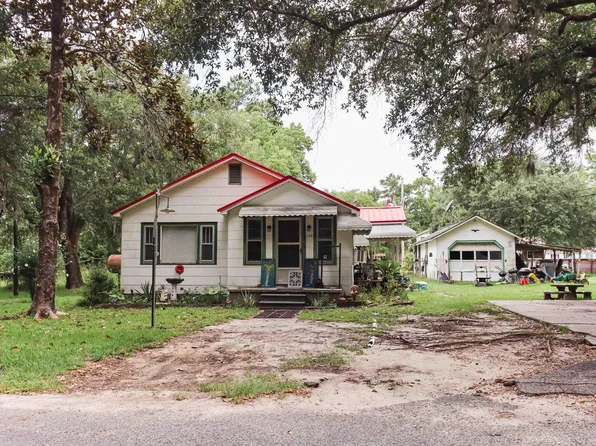 104 Kirkwood Ln., Georgetown, SC 29440