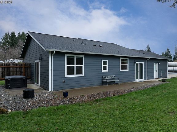 4th image of 252 Estabrook Rd