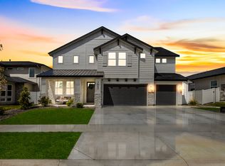 7982 W Suttle Lake Dr, Boise, ID 83714