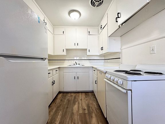 4th image of 403 N Mendenhall St Unit 101